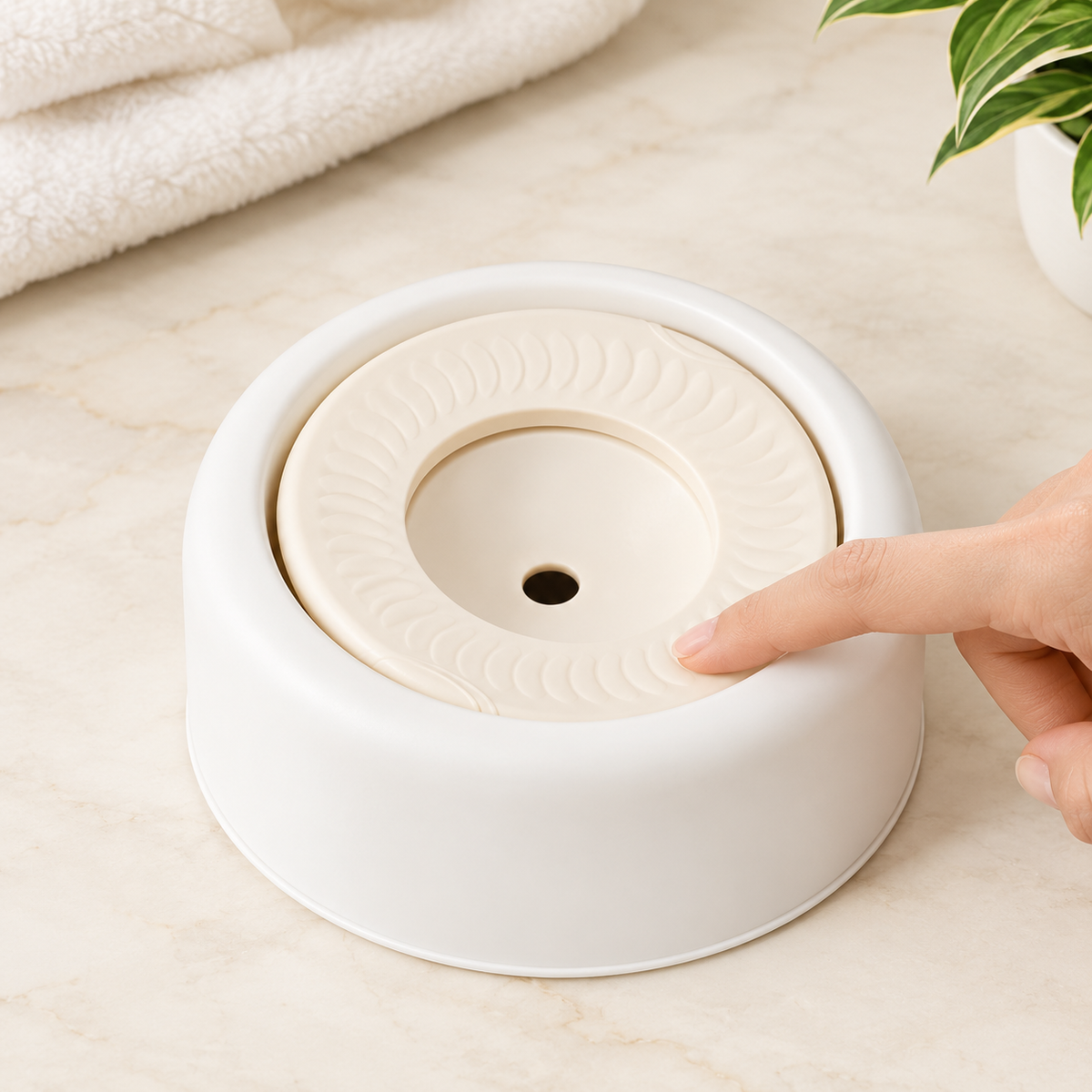 Pawtential™ SteadyBowl No-Spill Car Water Bowl for Pets